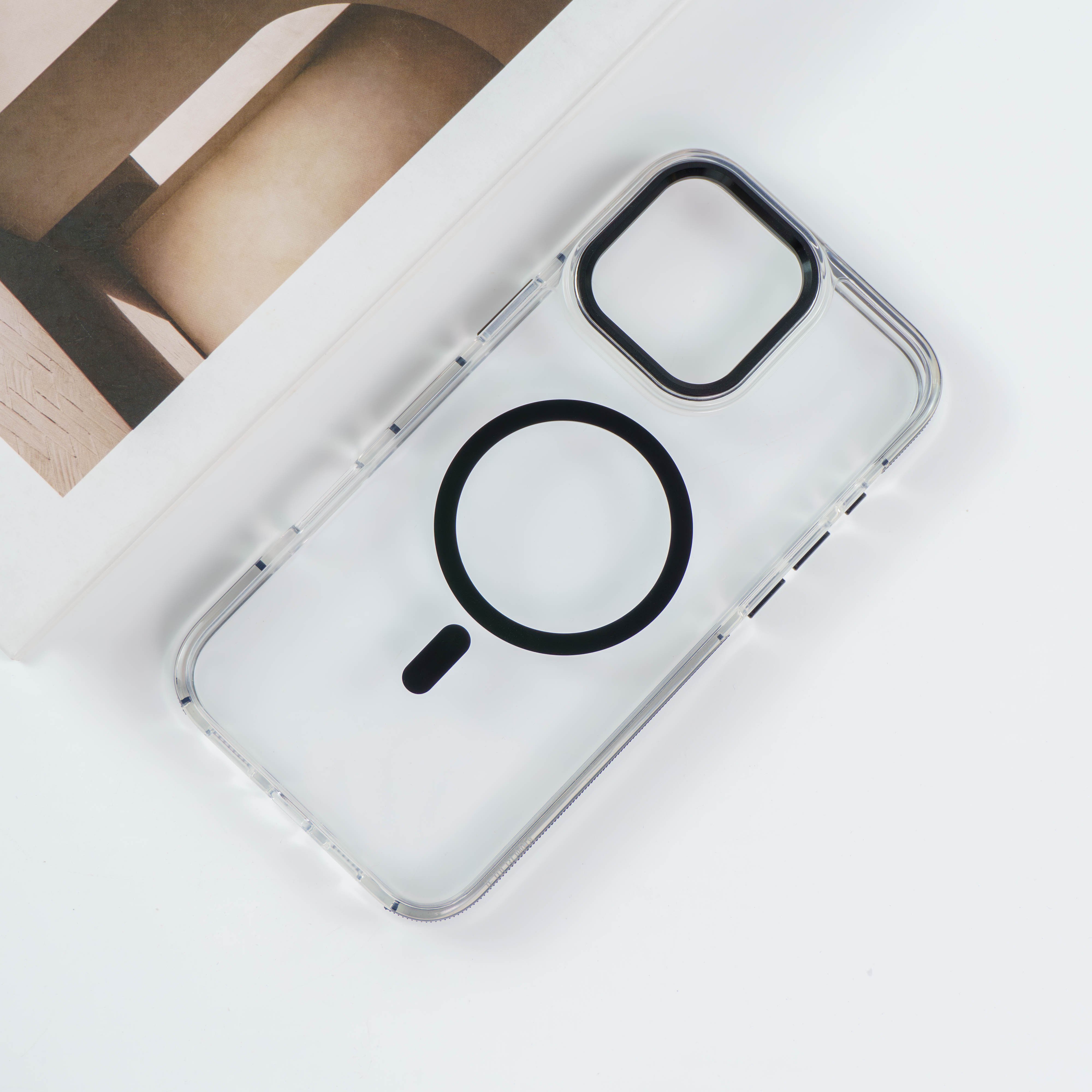 Latest Fashionable Trendy Tpe Anti-Slip Strips With Wireless Charging Mobile Phone Case For IPhone 16, 16 plus ,16 pro max