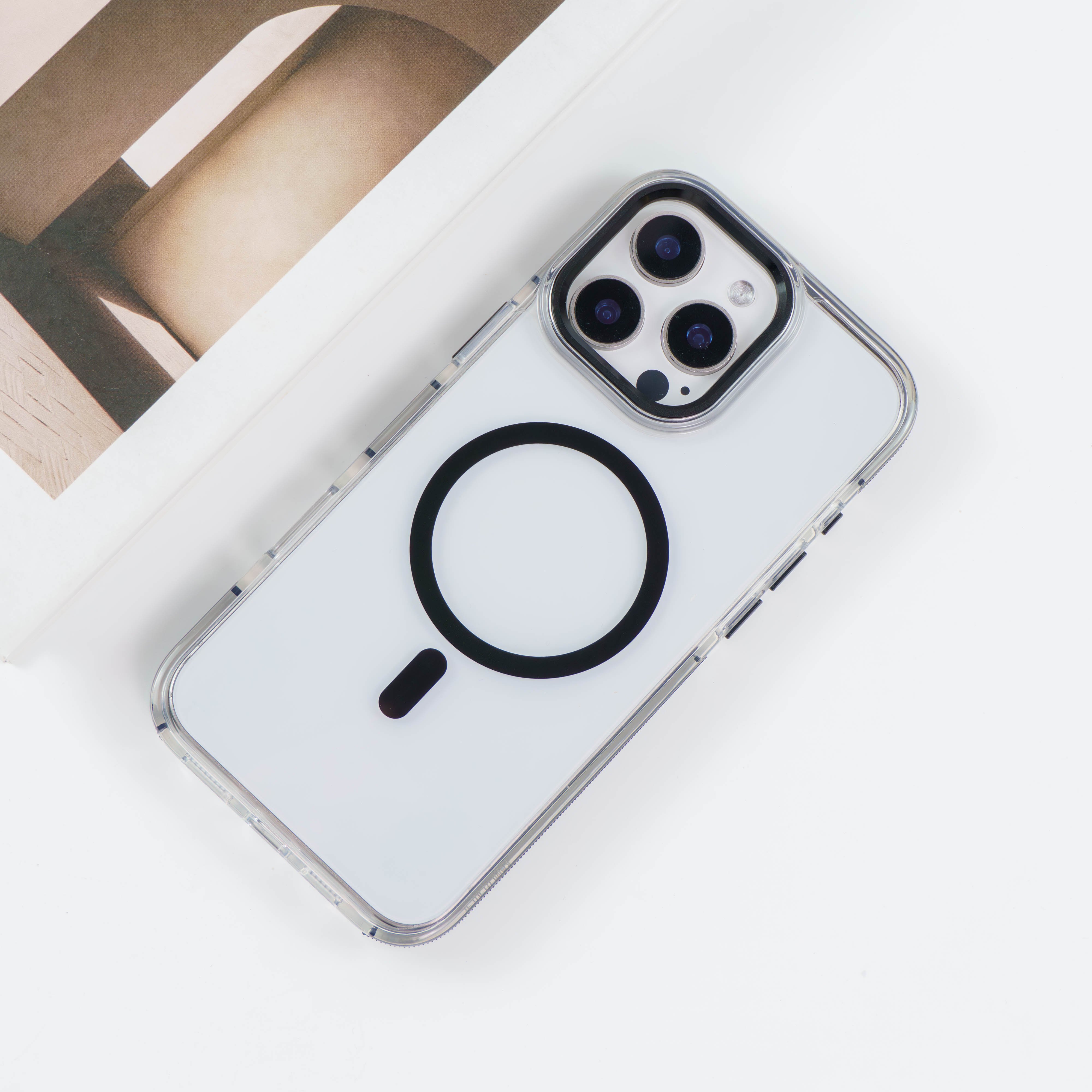 Latest Fashionable Trendy Tpe Anti-Slip Strips With Wireless Charging Mobile Phone Case For IPhone 16, 16 plus ,16 pro max
