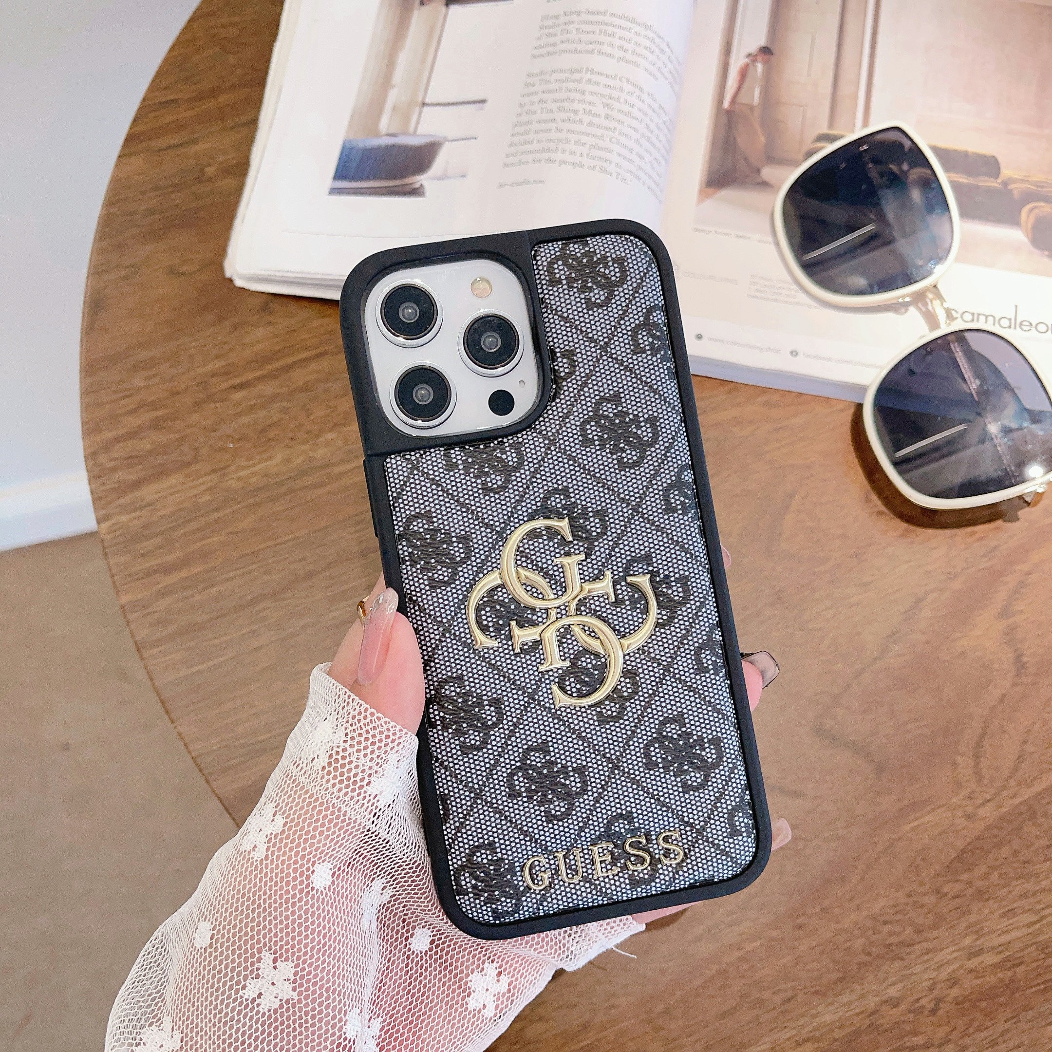 GUESS phone cases for iphone 13 Colorful Leather Mobile Phone Accessories Case Back Cover For Iphone 12 Pro Max