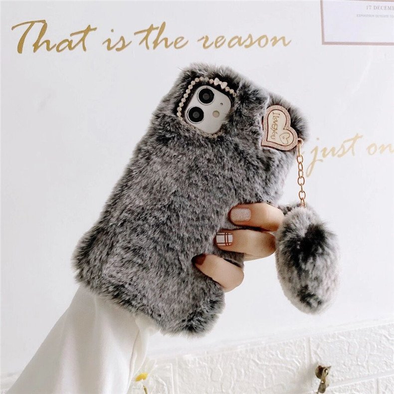 Luxury Diamond Love Hairball Mobile Phone Case TPU Girl Cell Phone Case For iPhone 15 Pro Max 14 13 12 Pro 6 7 8
