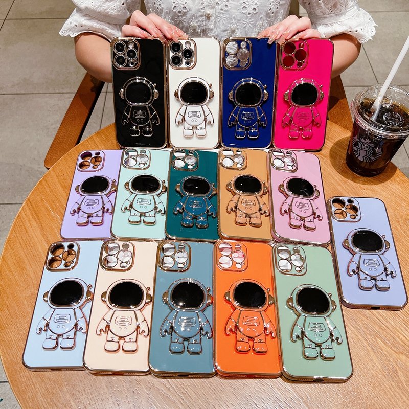 2024 New Arrival Electroplated astronaut folding stand mobile phone case for iPhone 11 12 13 14 pro max X XS XR phone case