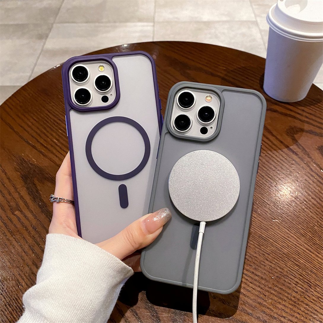 Luxury Translucent Magnetic Phone Case For iPhone 16 15 14 Pro Max 13 Matte Glossy Frosted Back Cover with metal buttons
