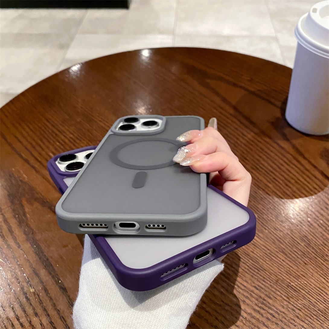 Luxury Translucent Magnetic Phone Case For iPhone 16 15 14 Pro Max 13 Matte Glossy Frosted Back Cover with metal buttons