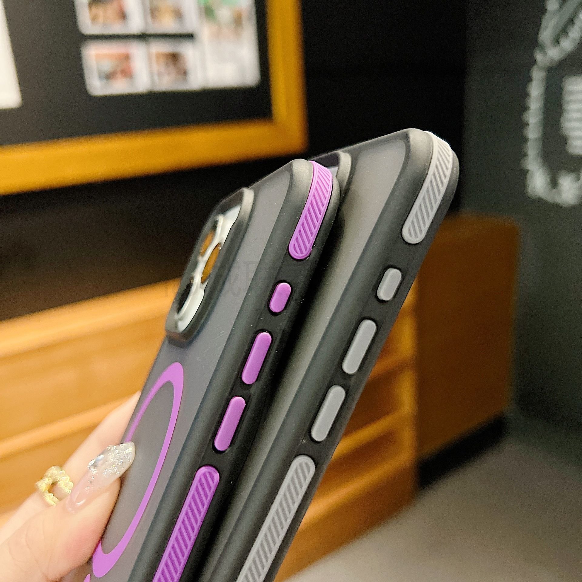 High quality advanced sense Frosted semi transparent Magnetic PC Mobile phone case for iphone 11 12 13 14 15 pro max