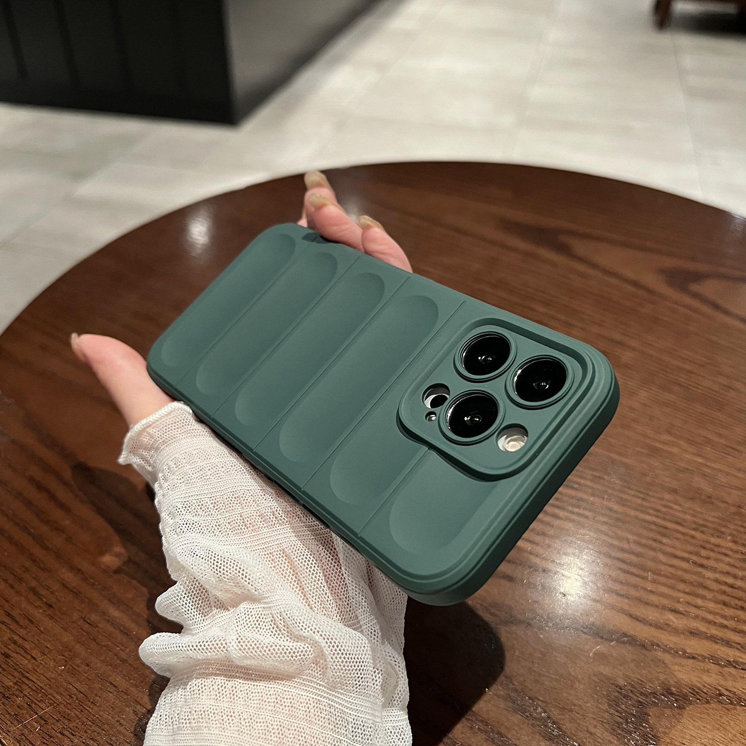 Creative mobile phone case advanced sense full package anti-fall mobile phone case mobile phone anti-slip protective cover