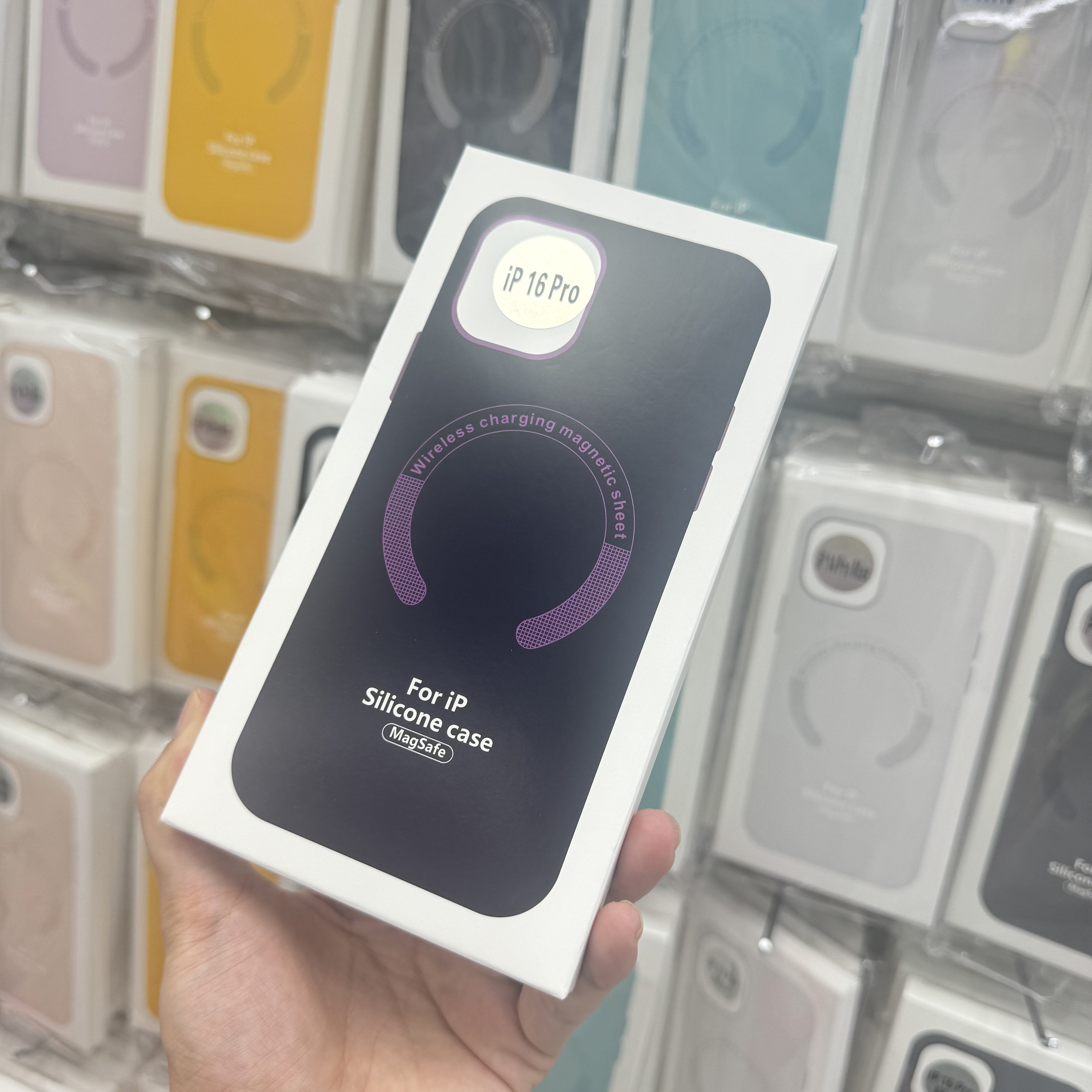 Wireless Charging Magnetic Silicone Phone Case iPhone 16 15 14 13 Pro Max Anti-Drop Anti-Scratch Solid Color INS Box Packaging