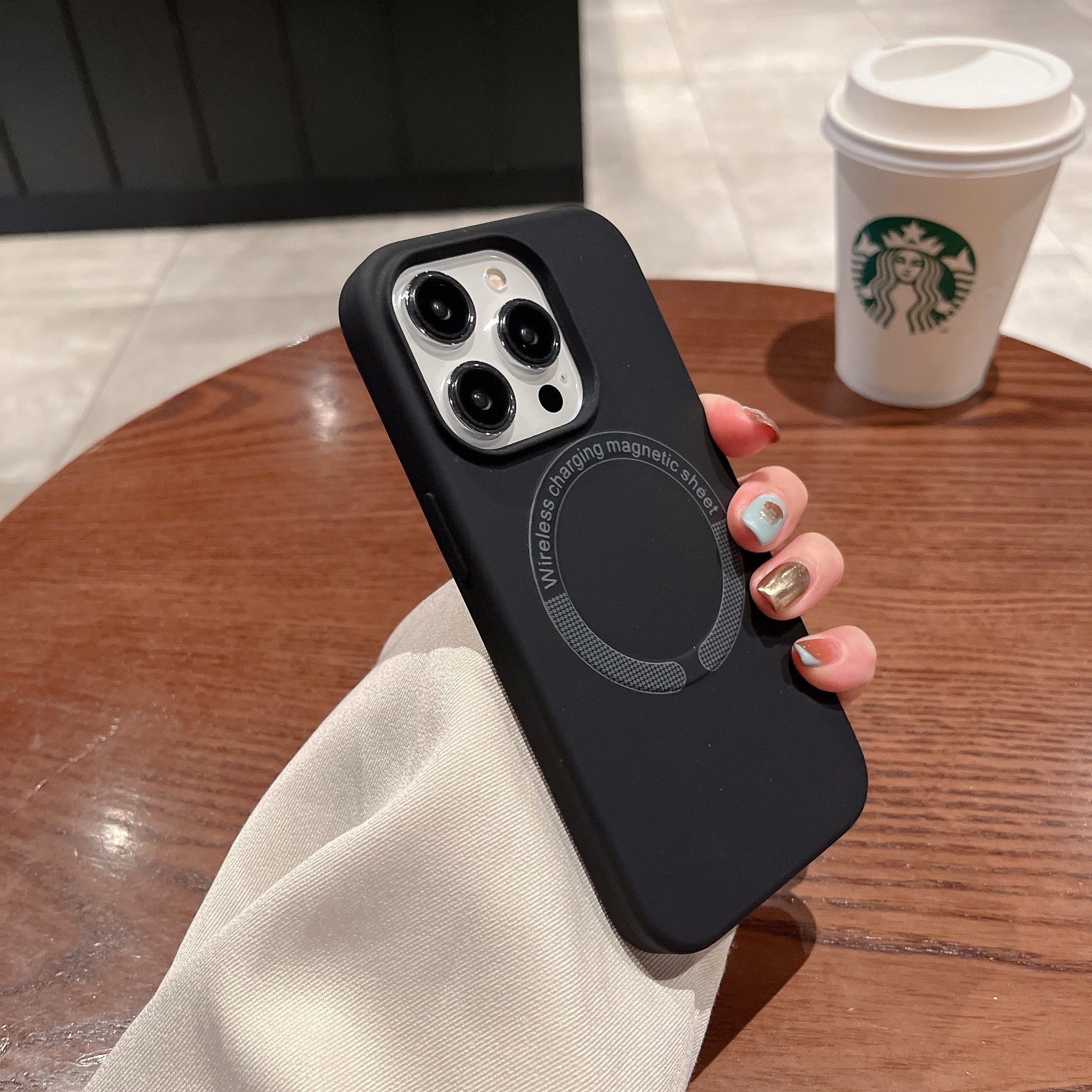Wireless Charging Magnetic Silicone Phone Case iPhone 16 15 14 13 Pro Max Anti-Drop Anti-Scratch Solid Color INS Box Packaging