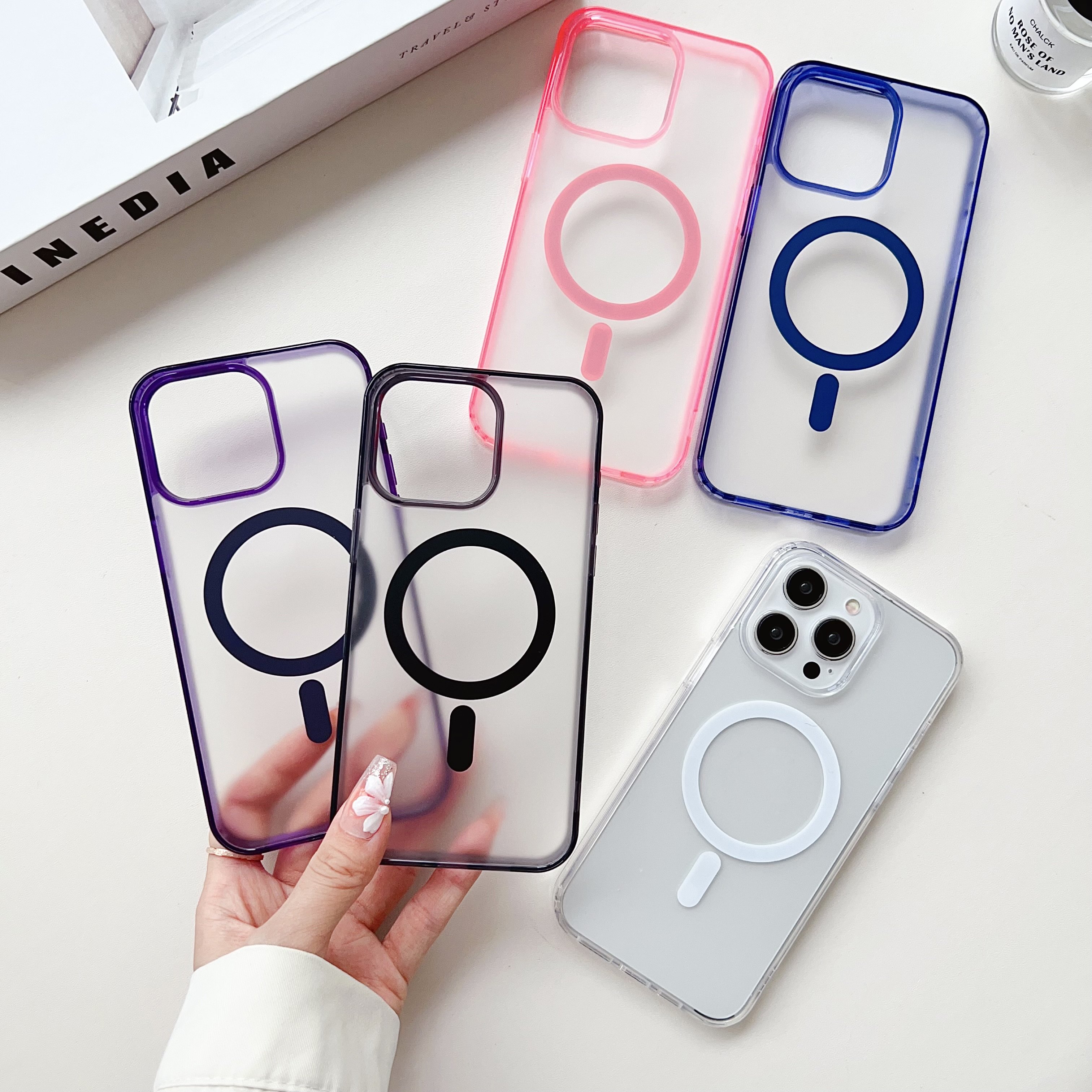 phone case for iphone16 15 14 13 12 clear Shockproof matte mobile phone case for iPhone 15 pro max Magnet Mo