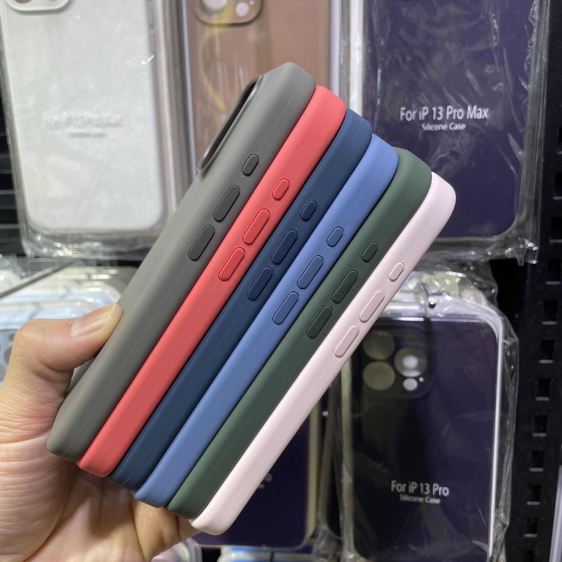 Original Logo Animation Pop-up Cover Liquid Silicone Magnetic Mobile Phone Bags Cases For Iphone 15 Pro Max Magnetic Phone Case