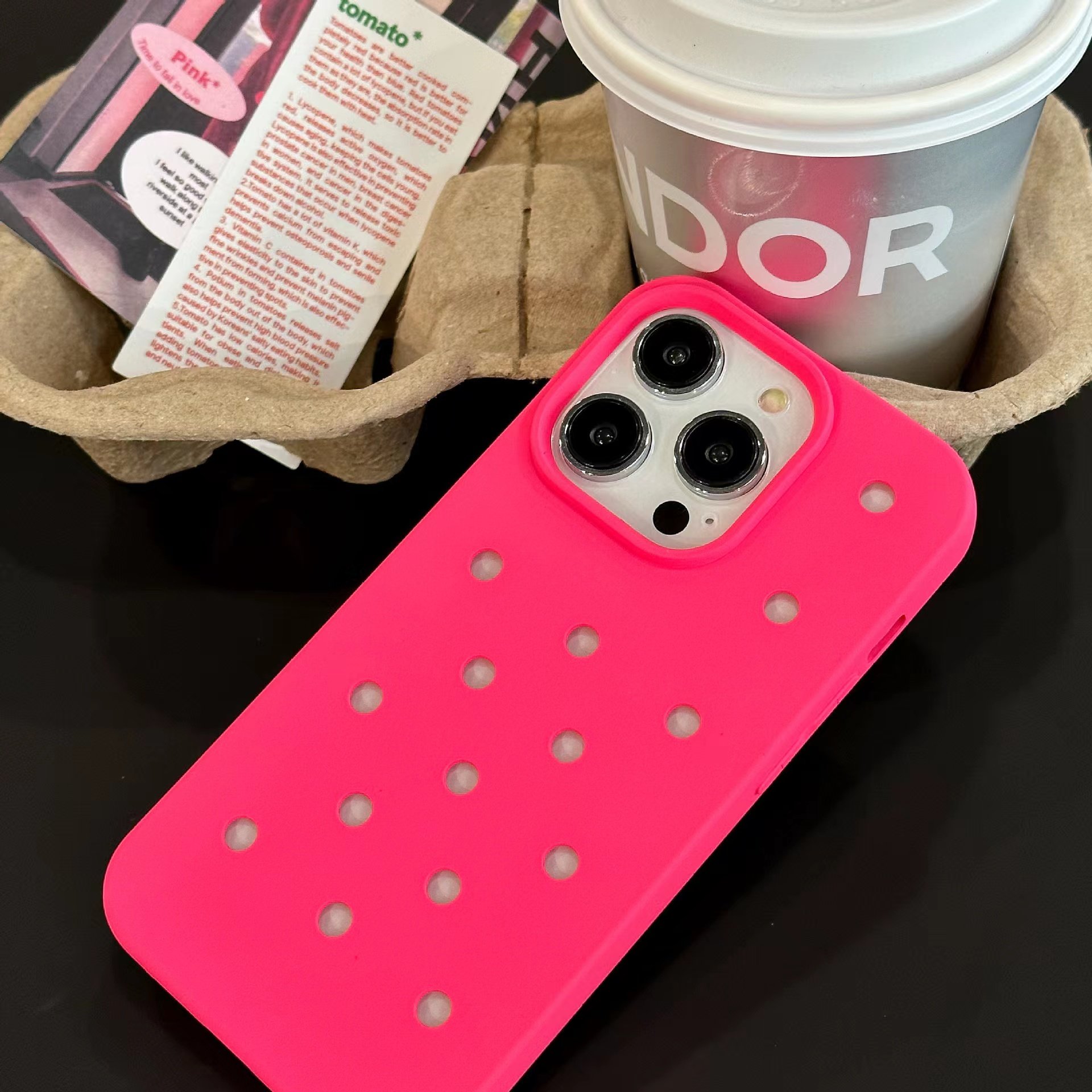 Factory Price Silicone Waterproof Cell Phone Case With Holes DIY Mobile Phone Case For iPhone 11 12 13 Pro Max