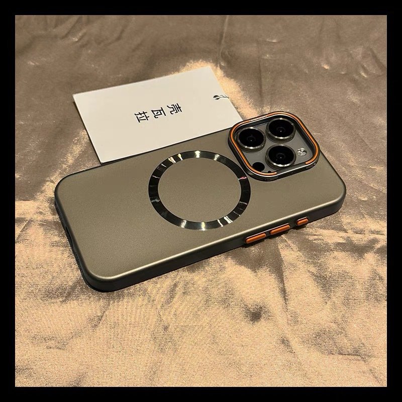 2024 New Gold magnetic titanium gray phone case For iPhone16promax 16plus 13/14pro optical frame bracket PC case 15pro