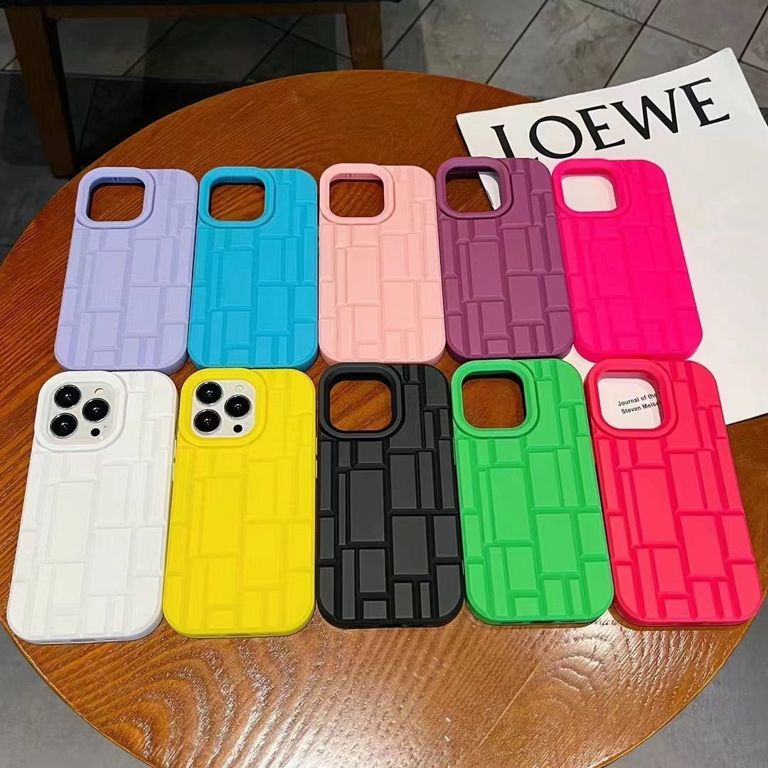 Hot sale Square Lattice Tpu Soft Cell Mobile Phone Case For Iphone16pro 15 ProMax Phone Case 13/14