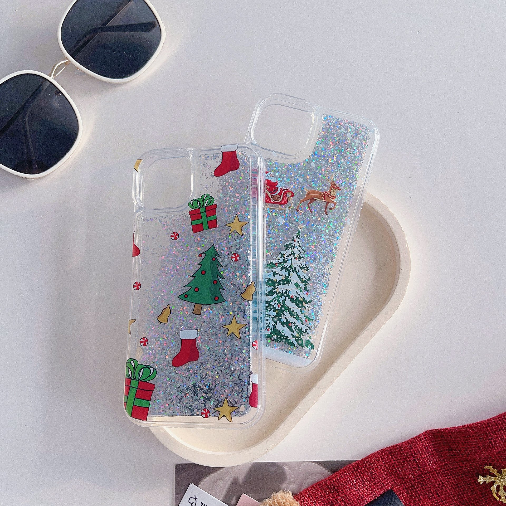 Christmas Liquid Glitter mobile phone cases for iphones 15 pro max 14/13/12/11 with Santa Design