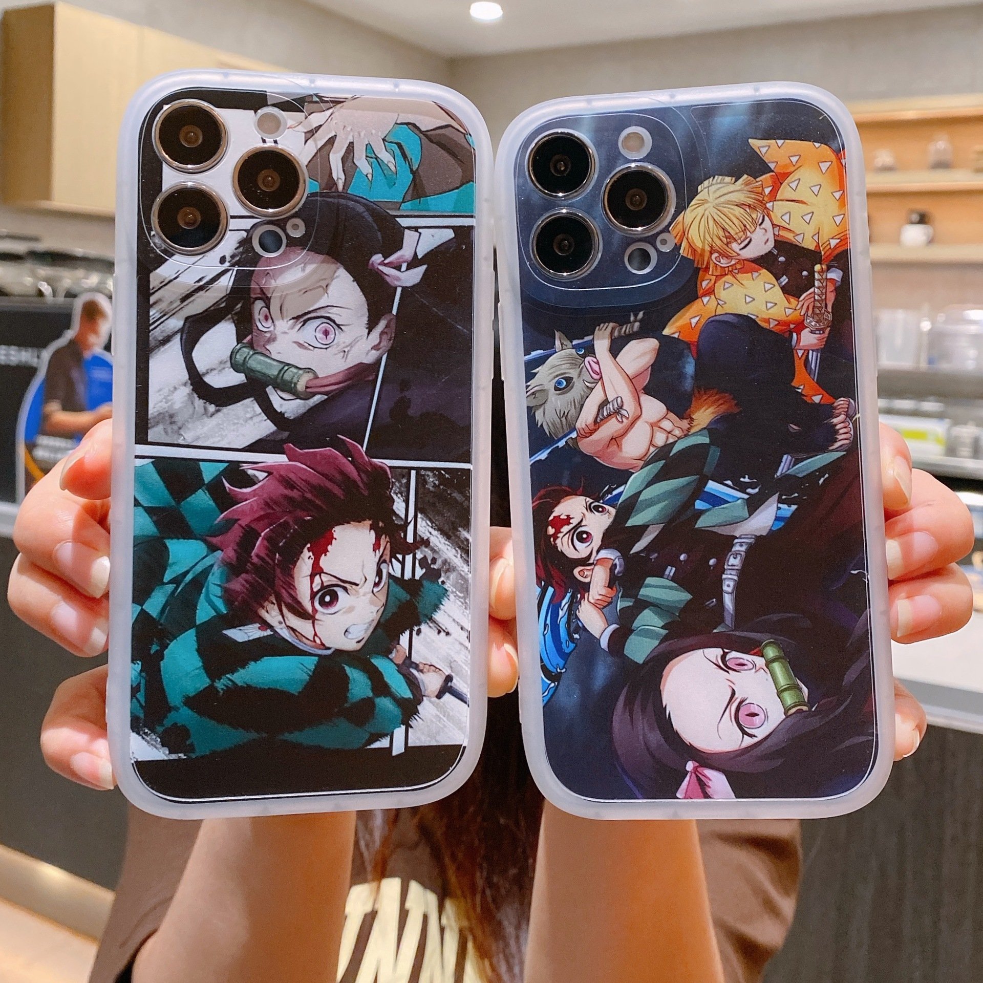 Bulk cheap mobile phone case cute anime jujutsu/kaisen waterproof tpu material apple phone protective case