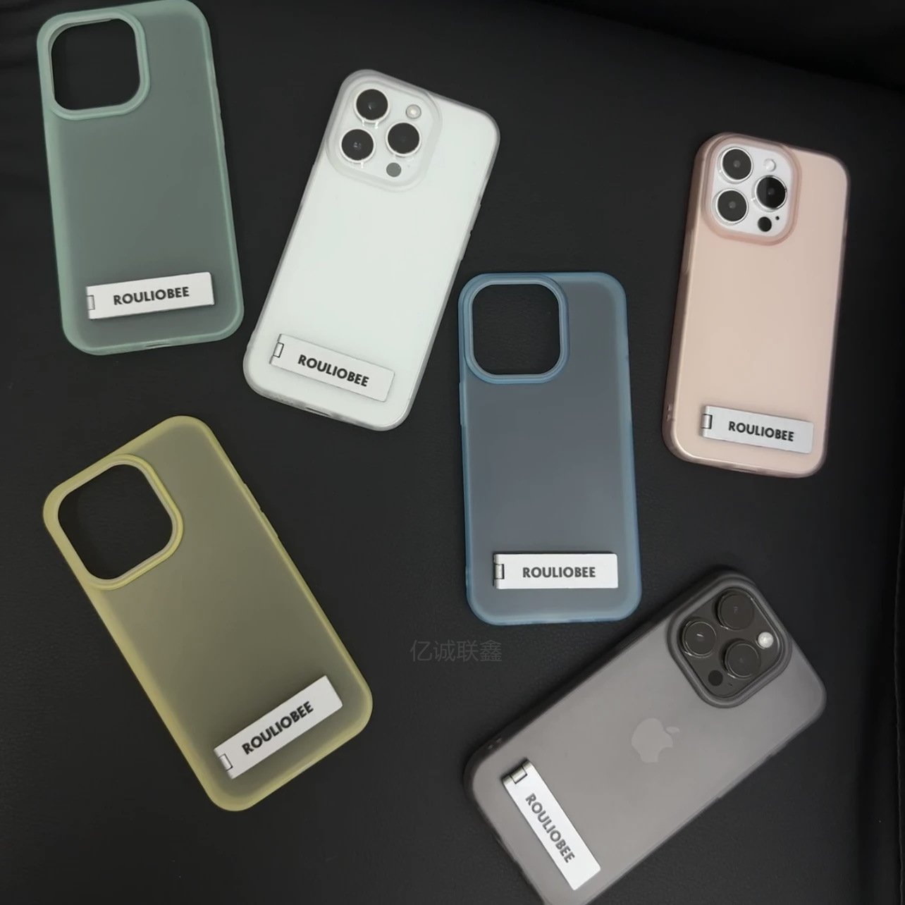 Hot Selling Suitable for Apple 16 pro max Ice Mist Matte Bracket Phone Case iPhone 15 pro max Half Transparent 14 phone case