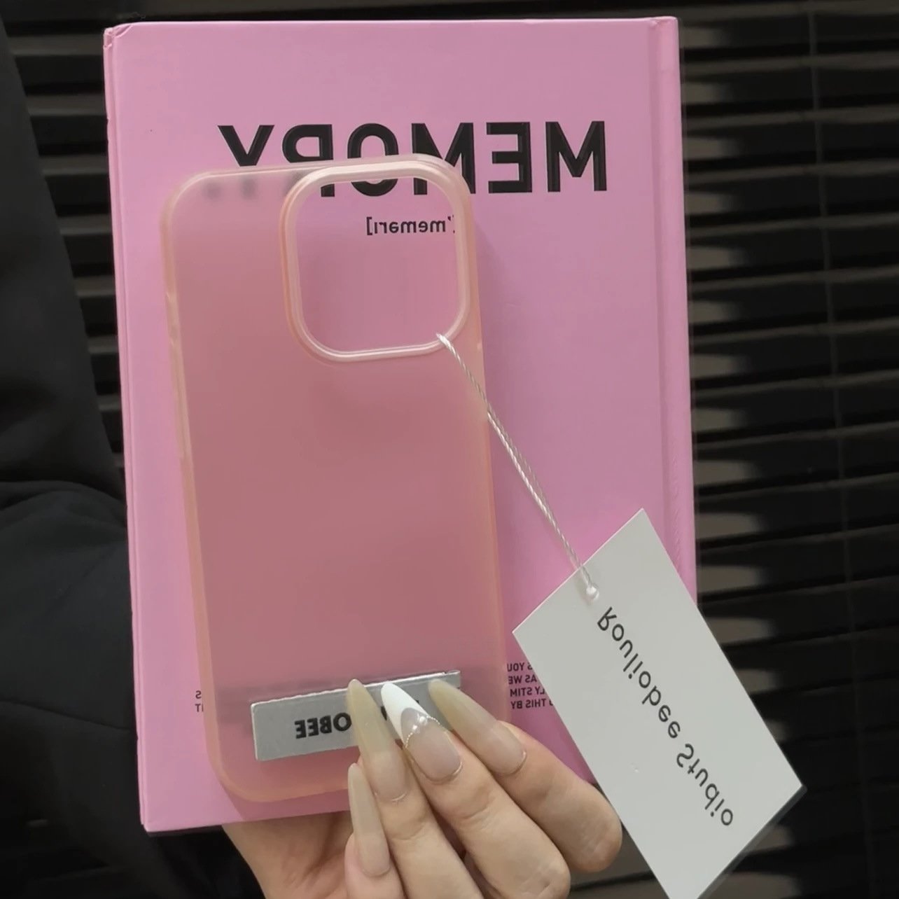 Hot Selling Suitable for Apple 16 pro max Ice Mist Matte Bracket Phone Case iPhone 15 pro max Half Transparent 14 phone case