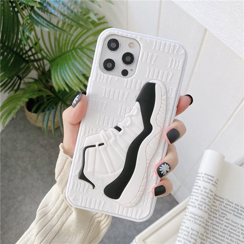 Popular with young people Factory wholesale Trendy sneakers design 3D silicone phone case for iphone 12 13 14 15 16 pro max