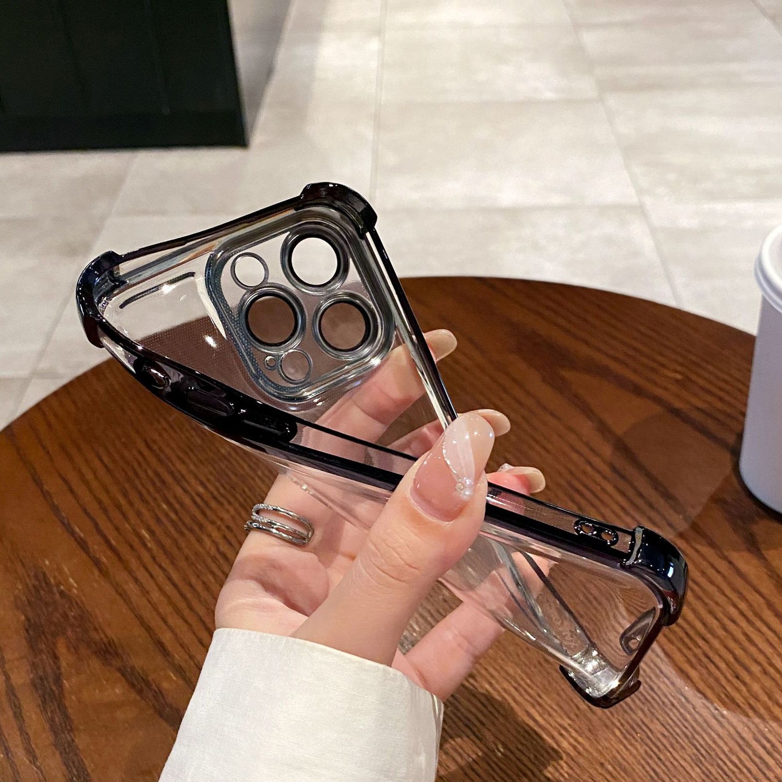 Plating Soft Rubber Border Phone Case for iPhone 16 15 Anti-Fall Electroplating Mobile Phone Case with Full Camera Lens Protect