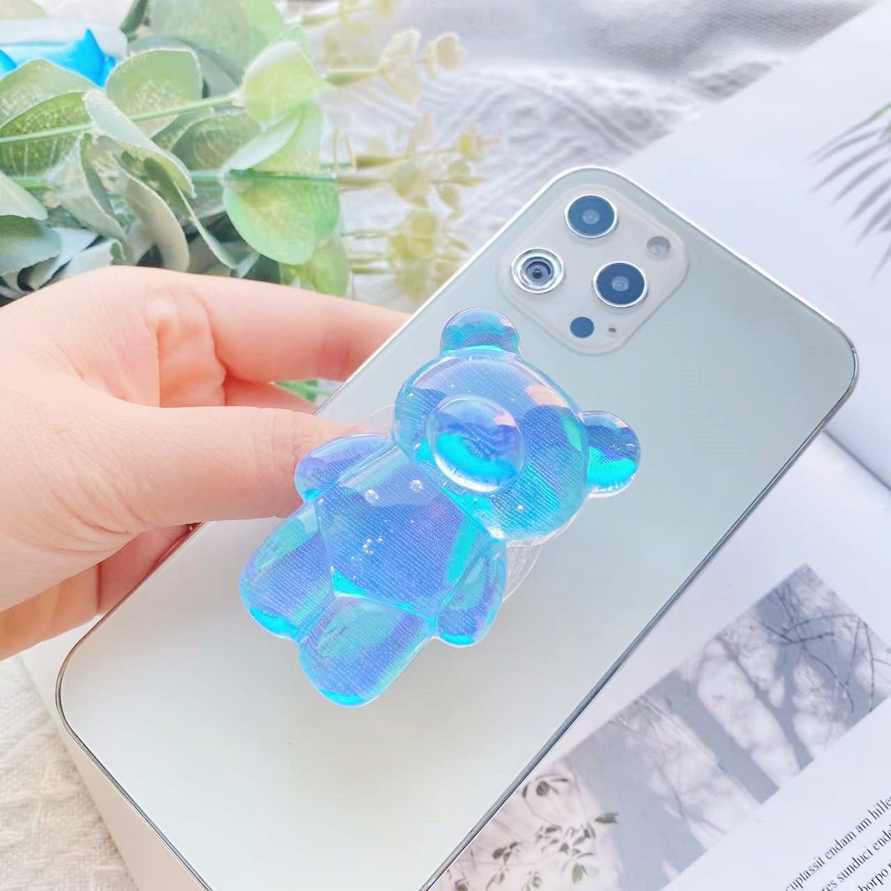 Kawaii Bear Plush Teddy Crystal Chips Resin Silicone Polished Charger Metal Finger Ring Mobile Phone Holder Stand Grip