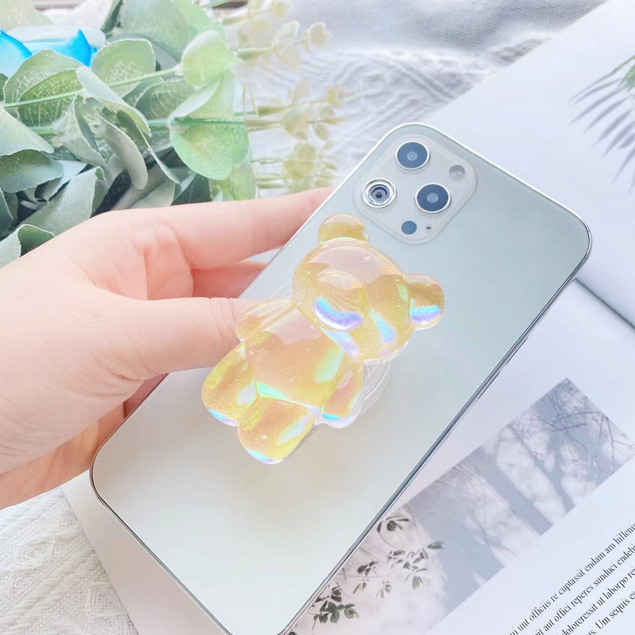 Kawaii Bear Plush Teddy Crystal Chips Resin Silicone Polished Charger Metal Finger Ring Mobile Phone Holder Stand Grip