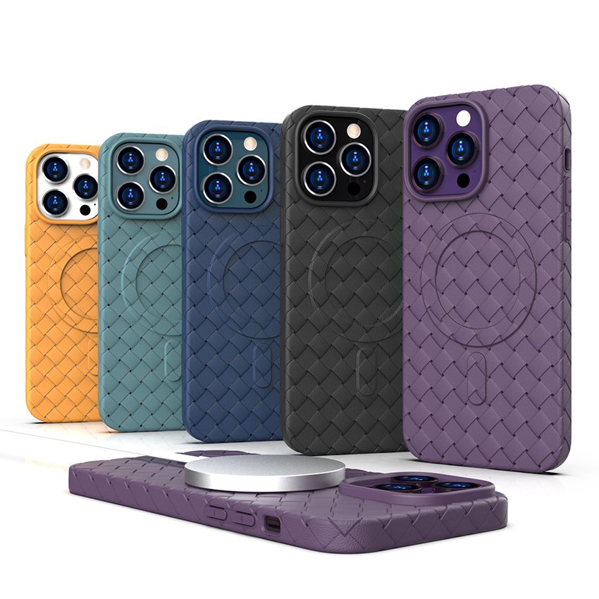 Factory price TPU magnetic phone case for Iphone11/12/13/14 pro max