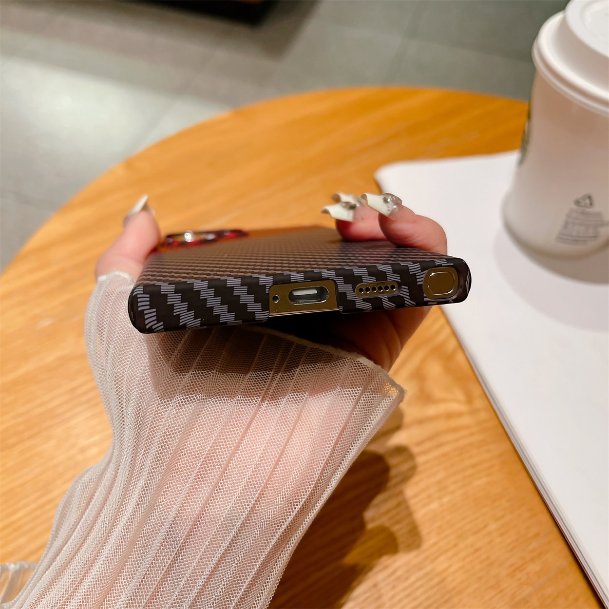 Ultra Thin Matte Pc Hard Shockproof Carbon Fiber Texture Pattern Mobile Phone Case For Samsung Galaxy S24 Ultra S23 S22 Note20