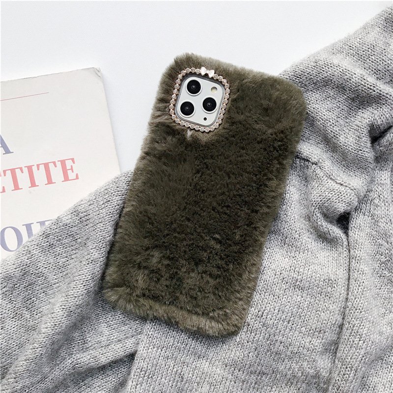 woman lovely winter furry soft touch warm color phone case for iphone 12 13 pro max,for iphone 13 phone case fur