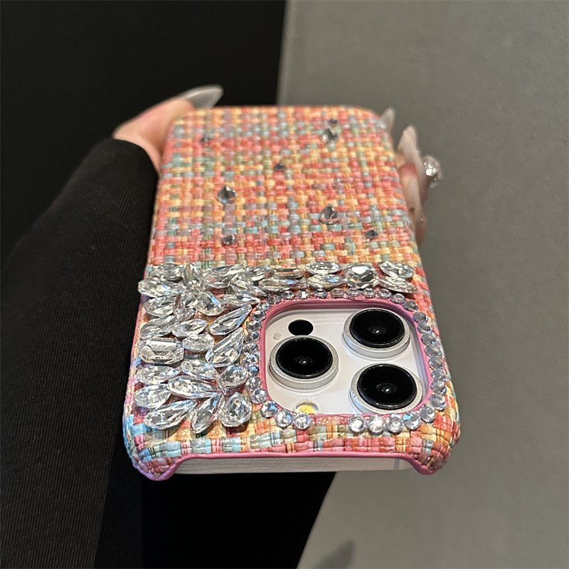 Handmade Light Luxury Rhinestone Suitable for iPhone 16 Rose Red Woven Pattern Mobile Phone Case for Apple