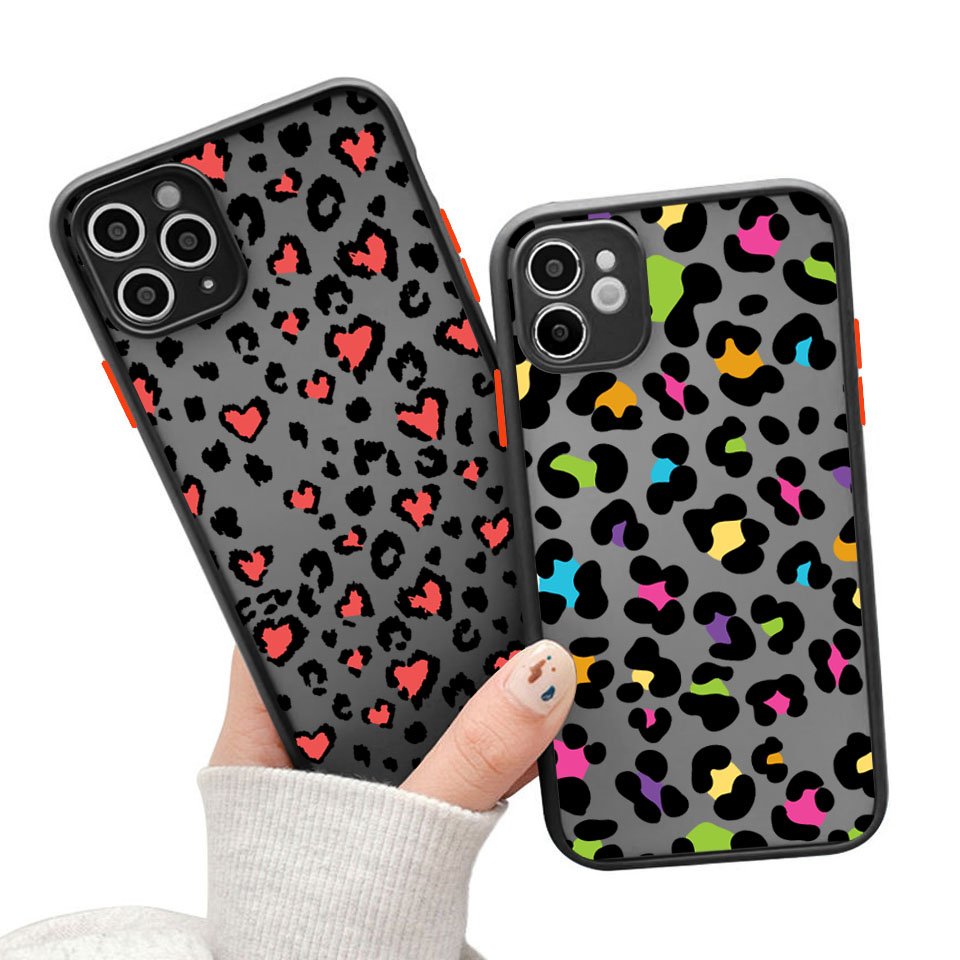 High quality love Leopard hard Mobile phone Case For iPhone 15 pro