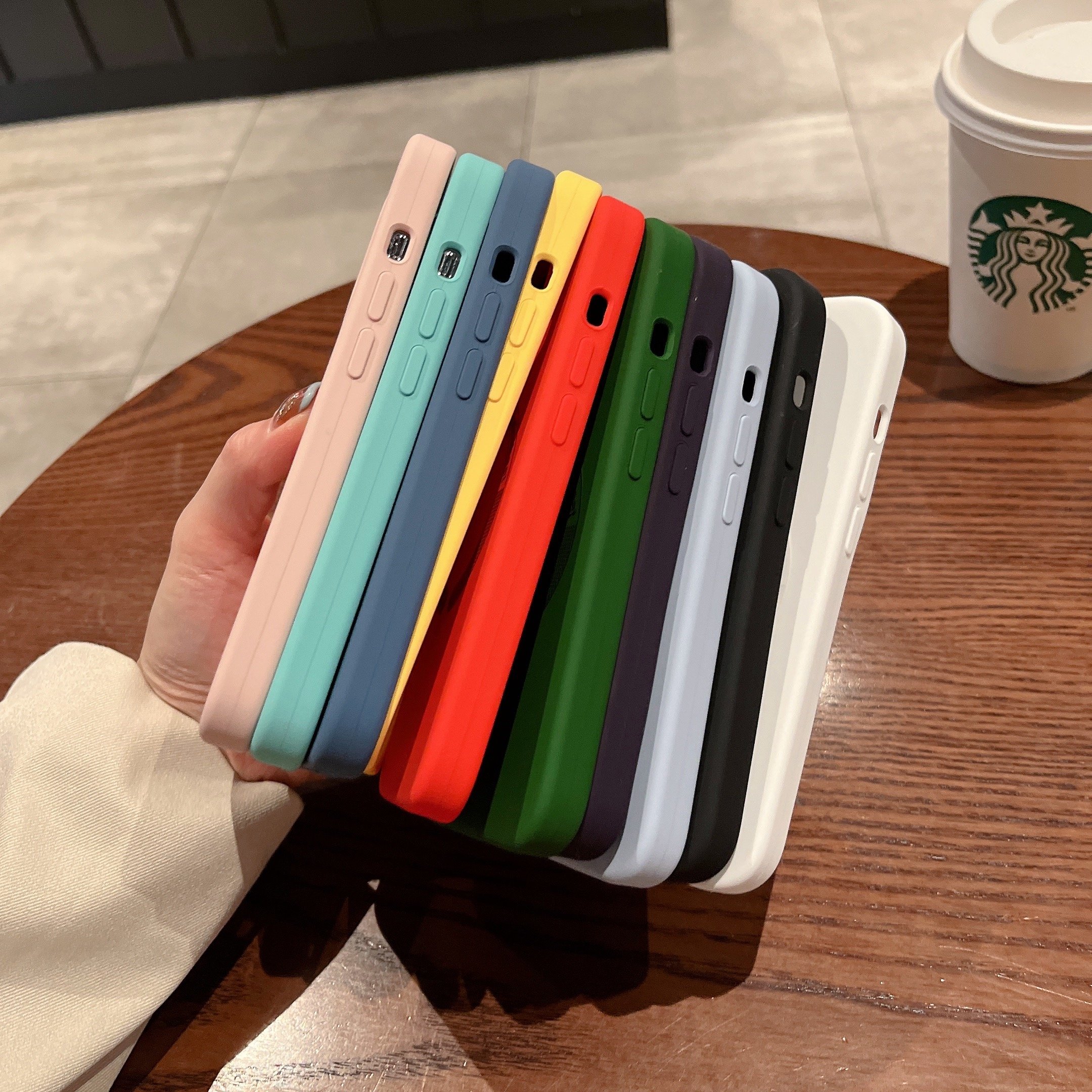Hot Sale Wireless Charging Magnetic Cover Classic Business Design for iPhone 15/15 Pro Max/15Pro with Boxed Package