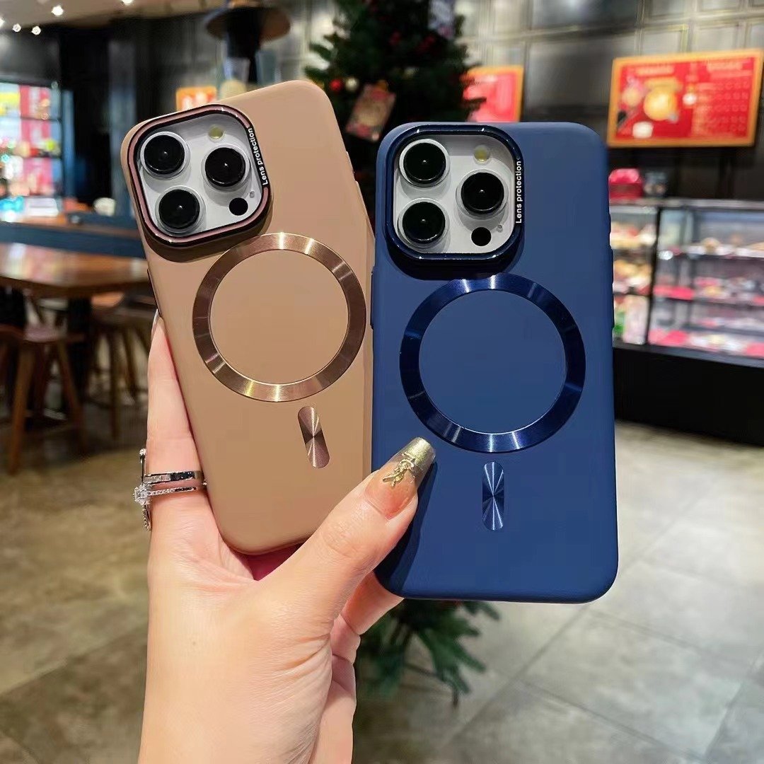Luxury For magnetic Wireless Charge Case For iPhone 16 Pro Max 15 14 13 12 Matte Silicone Magnetic Shockproof Protection Cover
