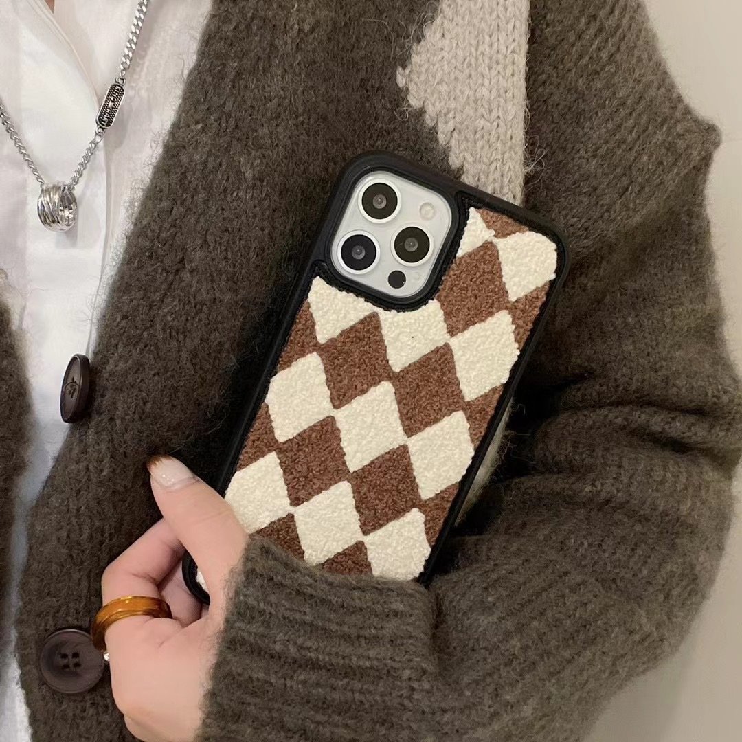Niche retro autumn and winter plaid plush veneer embroidered flower square mobile phone case suitable for iPhone16 15 14 Pro Max