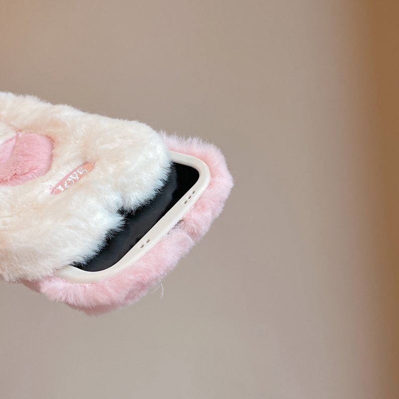 Lovely Pink Heart Warm Plush Mobile Phone Case Winter Fur Cases for iPhone 15 Pro