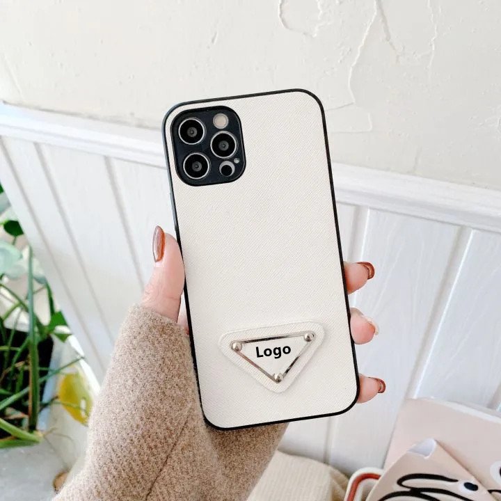 Luxury Brand Design Leather Phone Case For iPhone 15 Pro Max 14 13 12 11 XS XR Fashion Metal Logo Shockproof Mobile Cover