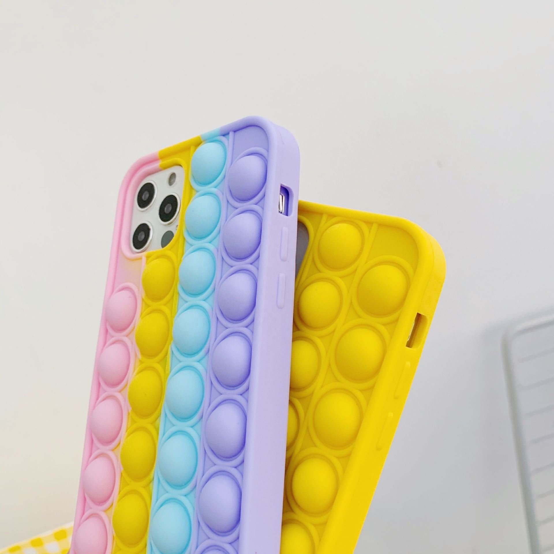 Hot Sales Custom Logo Cute Silicone Mobile Phone Case For Phone 7 8 plus xs max 12 13 pro max Phone Case