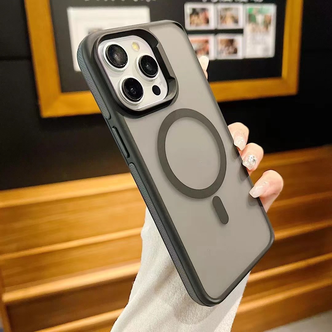 For iPhone16 Pro Max Two-Color Skin Feeling Mobile Phone Case Factory Wholesale Magnetic Suction Anti-Fall Protective Cover
