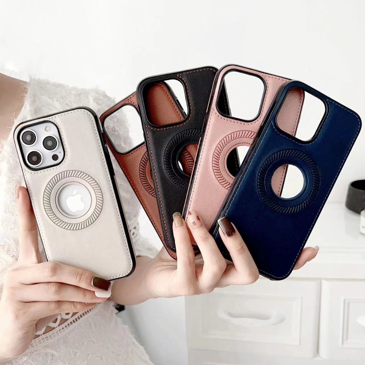 Luxury Wireless Charging PU Leather Mobile Phone Case For iPhone15 14 Pro Max 13 12 11 Magnetic Cellphone Cover