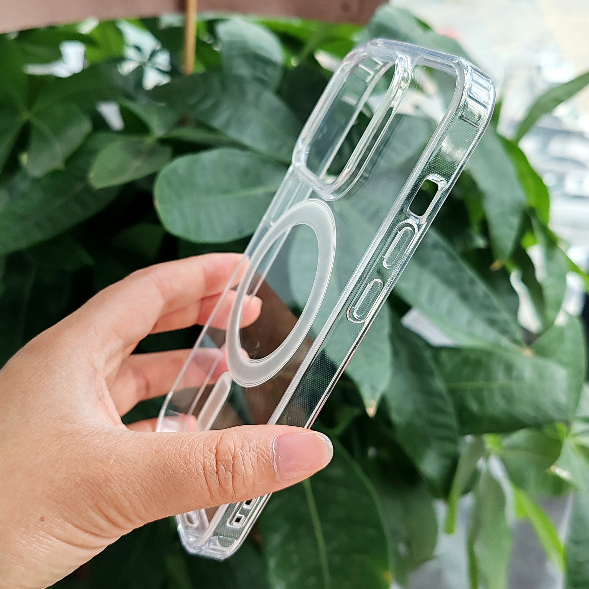 Wholesale Slim Custom Logo Clear Magnetic shockproof case For iPhone 11 12 13 14 15 16 Pro Max Clear Phone Case