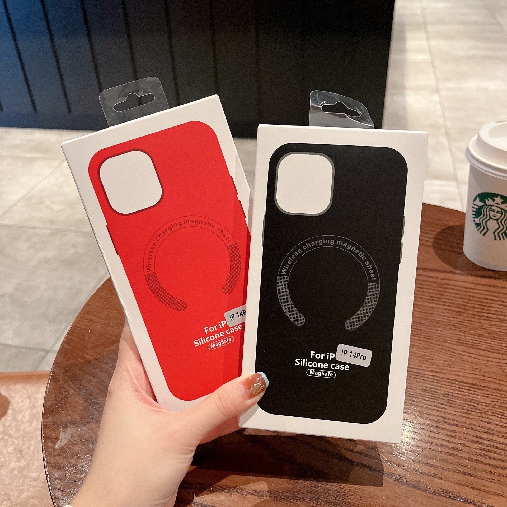 Cell Phone Cover Wholesale Wireless Charging Magnetic Silicone Latest Phone Cases for iPhone 15 14 13 12 Pro Max Box Packaging