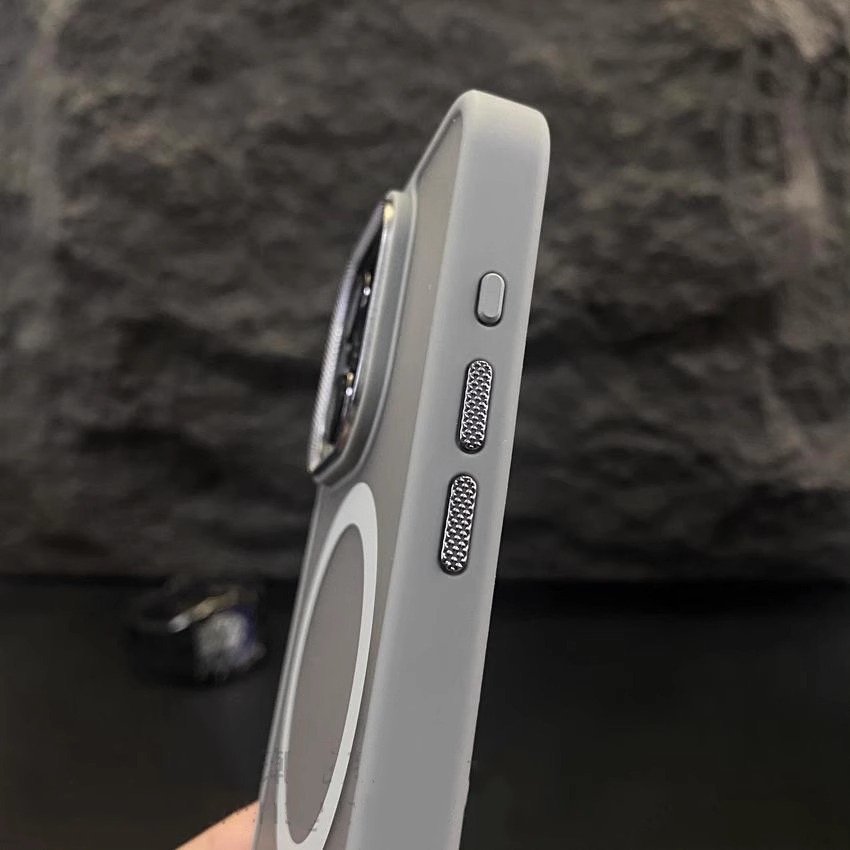 Premium Matte Frosted Translucent Phone Case For iPhone 16 15 pro max 14 13 12 11 TPU PC Magnetic Wireless Charging Clear Case