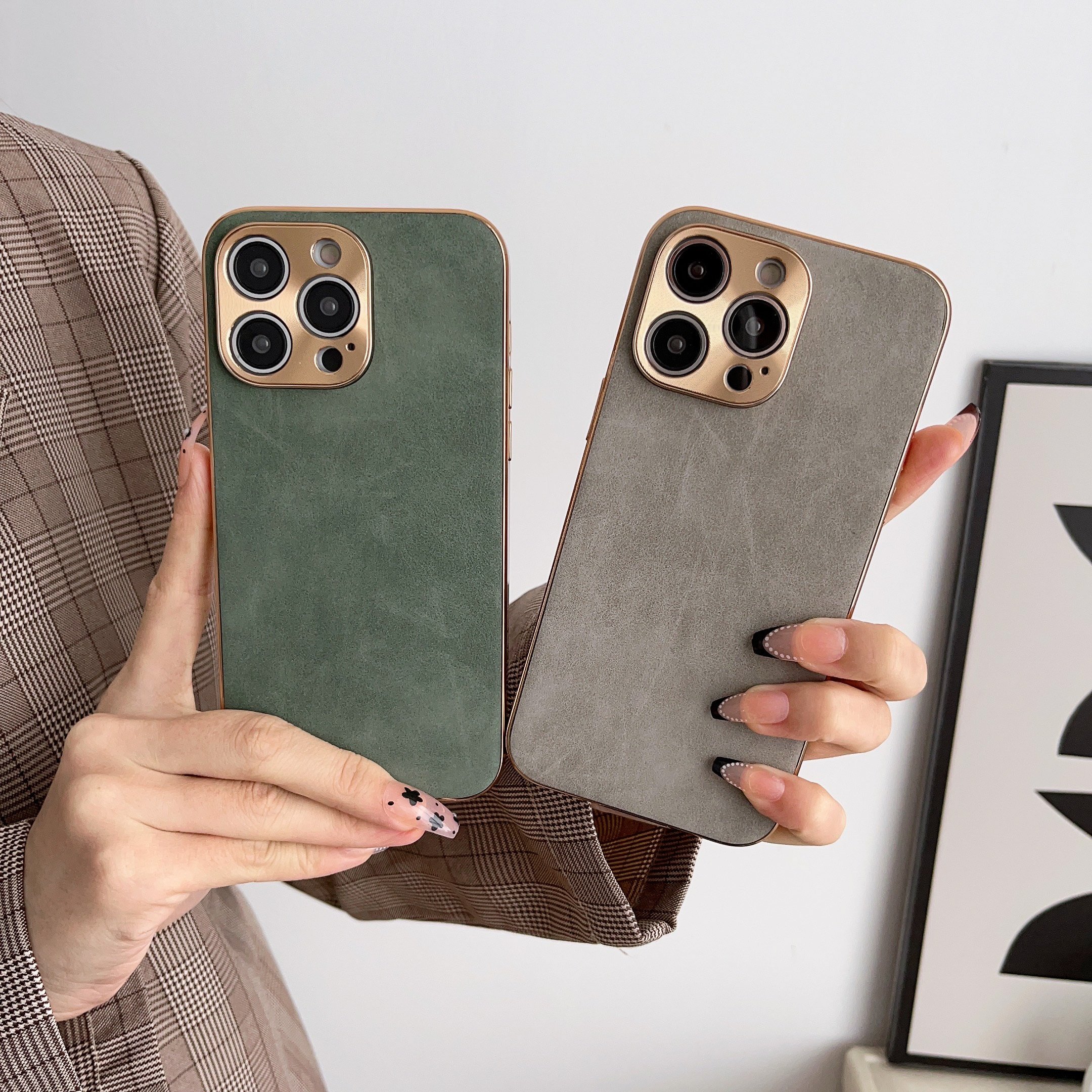 Luxury PU Leather Mobile Phone Case For iPhone 11 12 13 14 Pro Max 14 Plus Electroplated Frame Lambskin Phone Cover