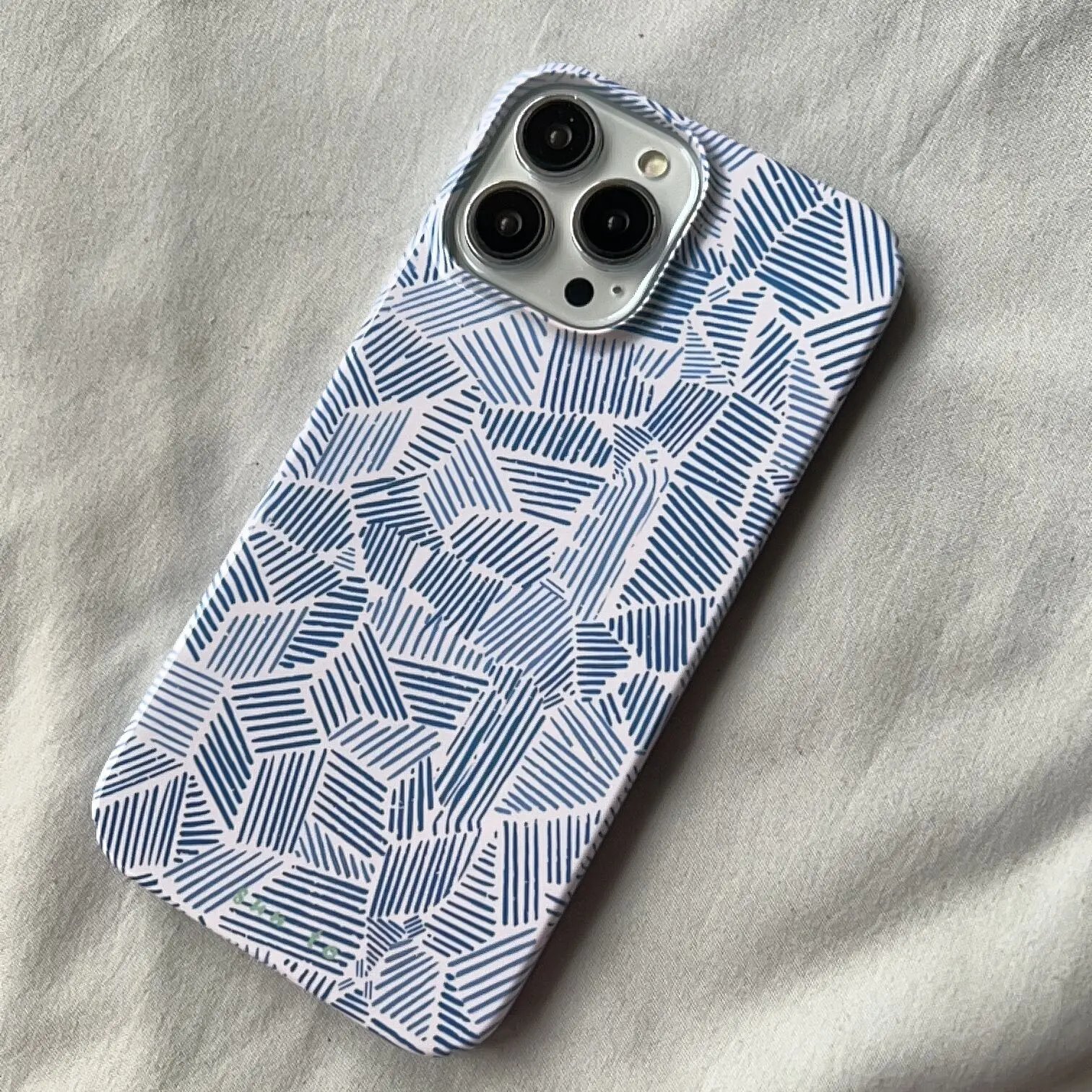 Creative Blue Stripes Case For IPHONE 15PRO MAX 14 13 PRO 13 PRO MAX 15 15PLUS 15PRO Acrylic Hard Mobile Phone Cases