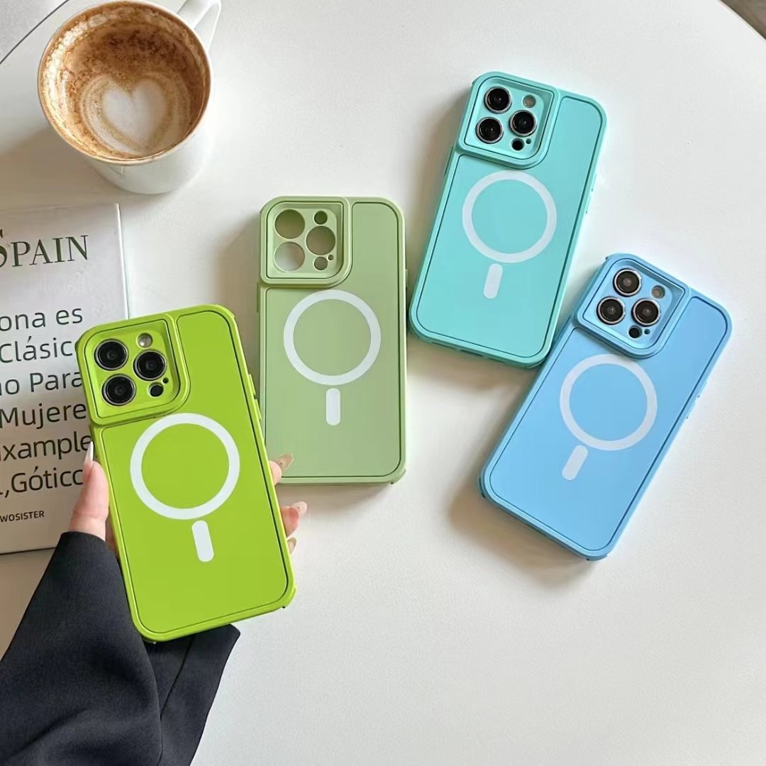 Space Magnetic Mobile Phone Cases For iPhone 15 pro 14 plus 13 11 12 Pro Max TPU PC Cover Fundas De Celular