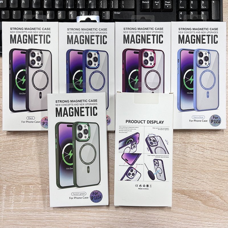 Wholesale phone case For iphone 15 pro max Wireless Charging Magnetic case for iPhone 15 16 pro max transparent PC phone cover