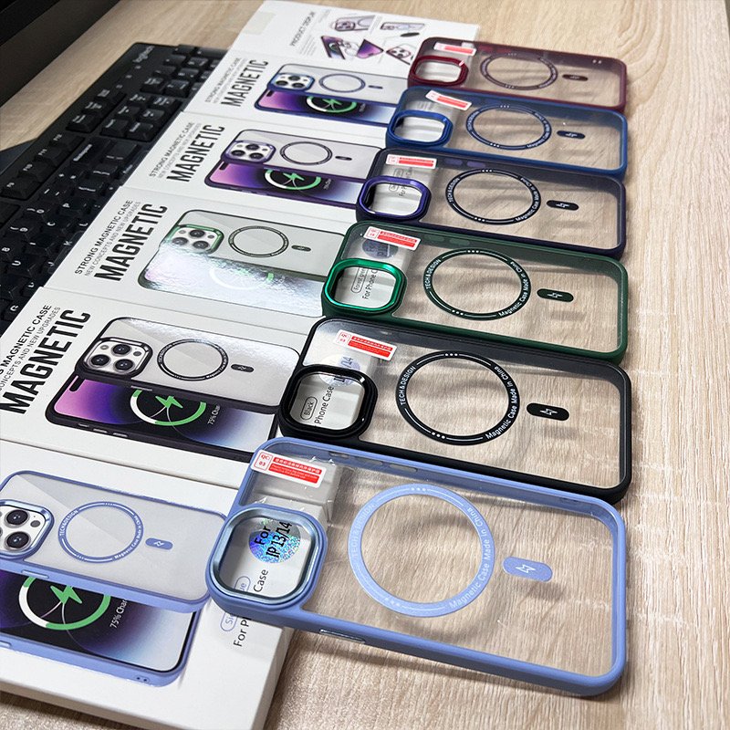 Wholesale phone case For iphone 15 pro max Wireless Charging Magnetic case for iPhone 15 16 pro max transparent PC phone cover