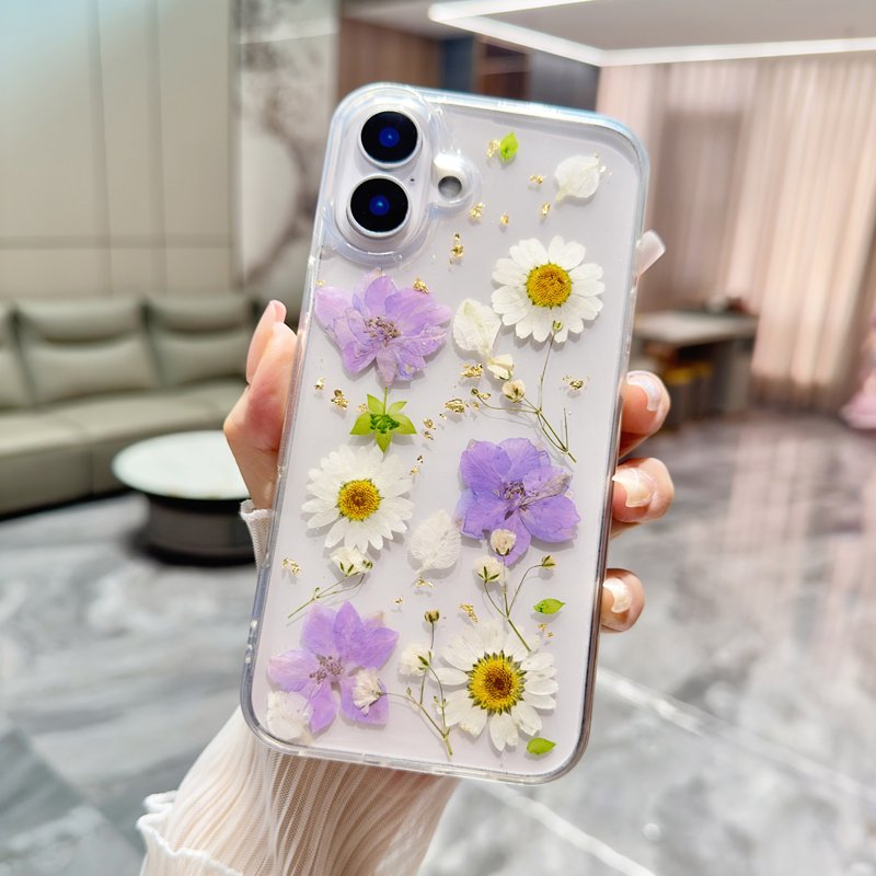 New Arrival Lovely Real Pressed Dry Flower Mobile Phone Case for iPhone 16