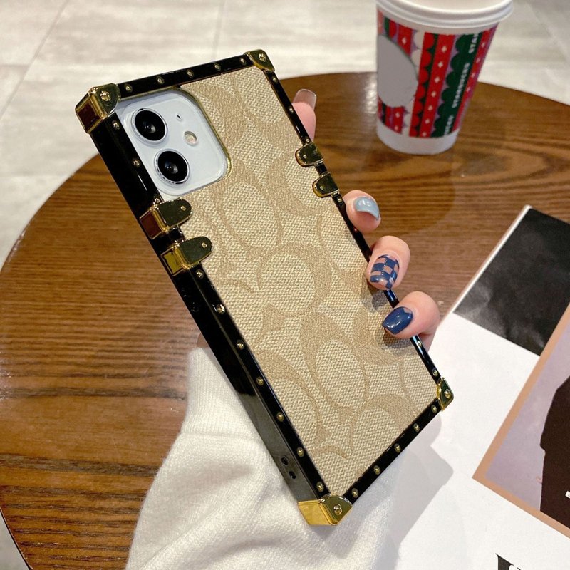 Luxury Trendy Brand Designer Square PU Leather Phone Case Cover For iPhone 15 14 13 12 11 Pro Max X XR 7 8 Funda