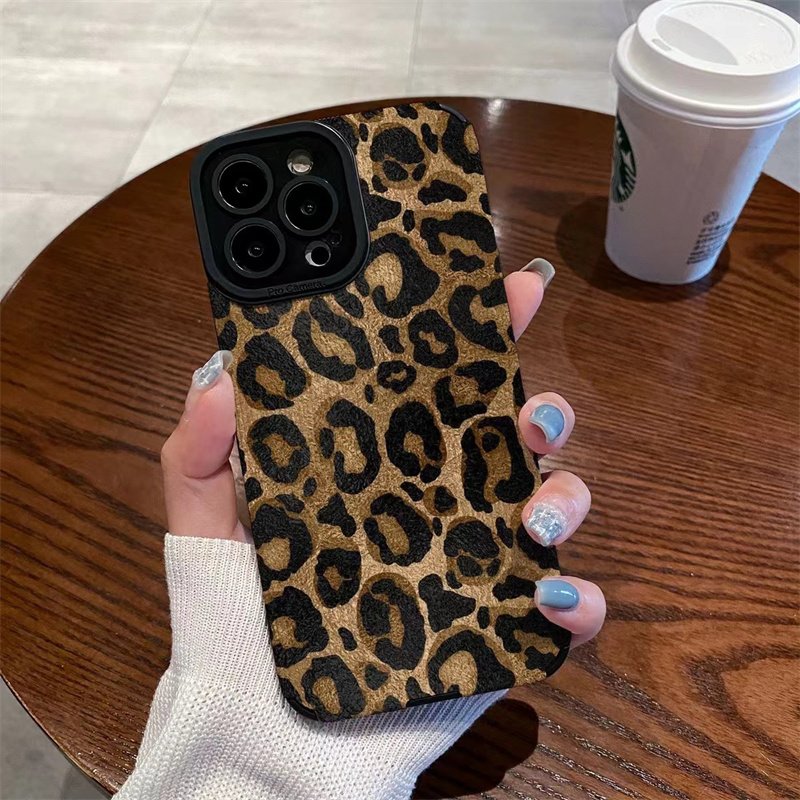 INS Brown Leopard Print Phone Case For iPhone 15 12 13 14 11 Pro Max MiNi 7 8 Plus X XS XR SE Soft Shockproof Bumper Cover Funda