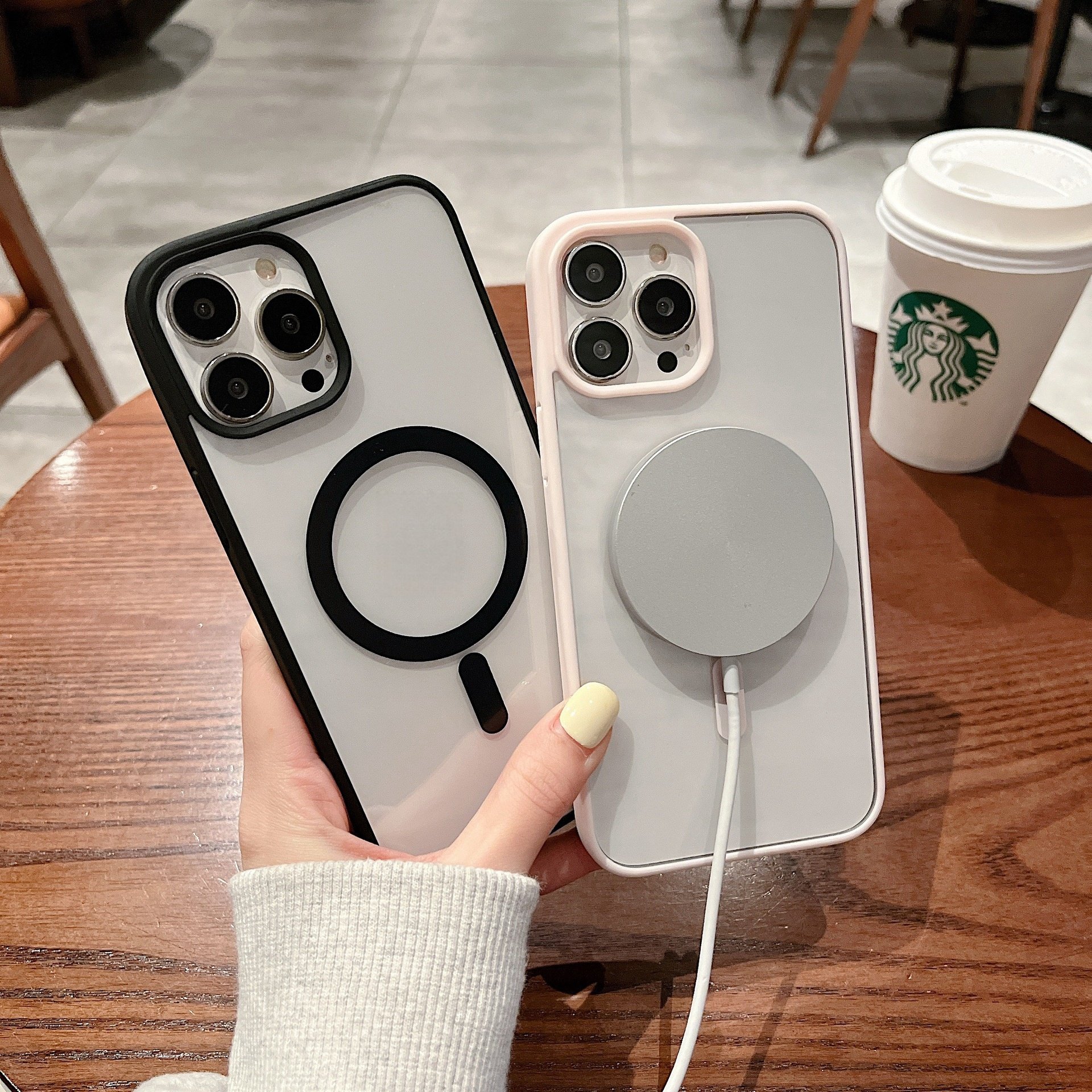 2024 New Transparent Magnetic Phone Case For Phone 16 15 Pro Max 14 13 12 Pro Max Wireless Charging Acrylic Matte Phone Cover
