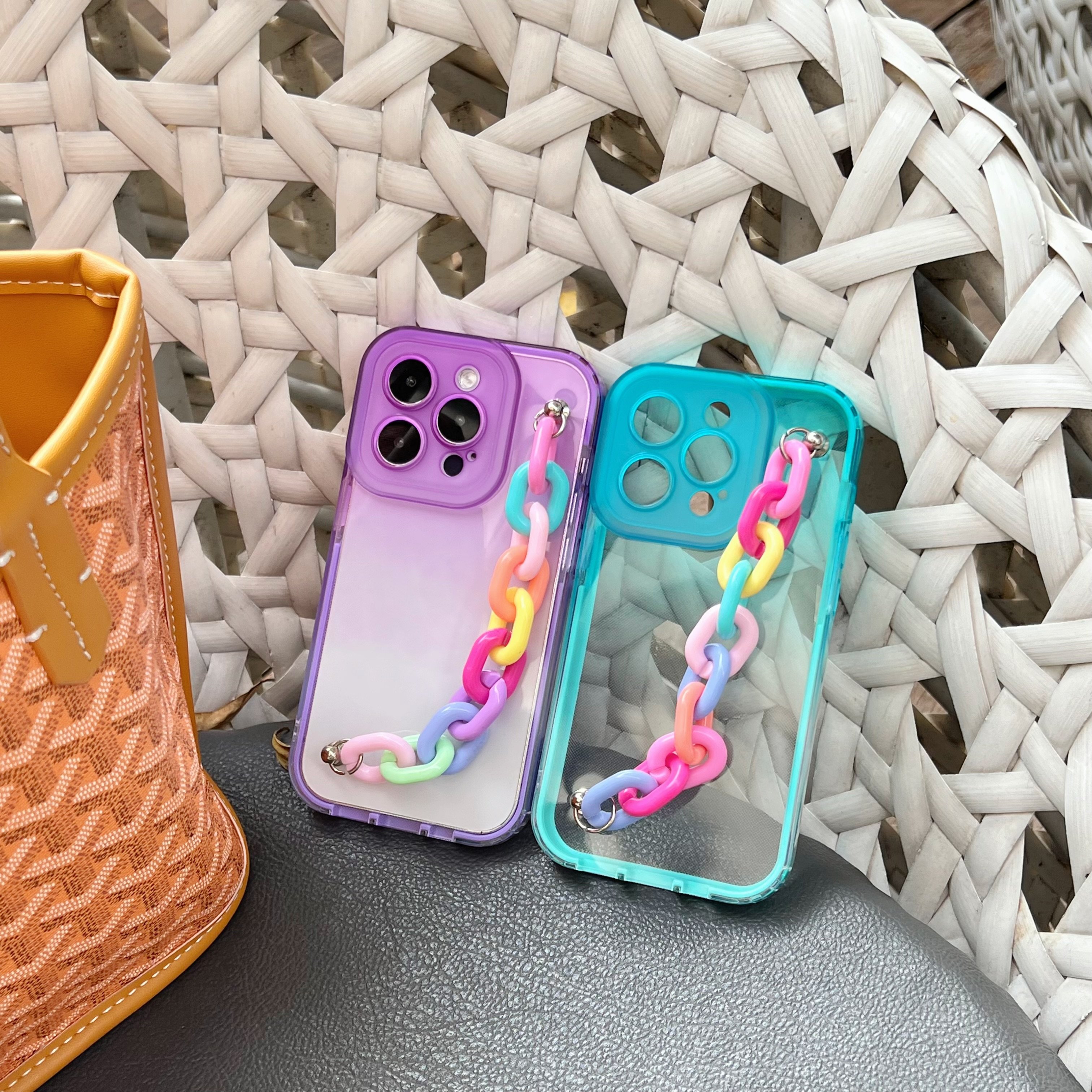 Gradient Color Soft TPU Phone Case with Chain for iPhone 15 Pro Max Protective Cover and Holder ODM Model 11 Pro Max